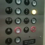 como-se-puede-escapar-de-un-ascensor