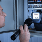 modifica-el-contador-de-luz-en-el-sector-del-ascensor