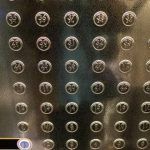 Respuesta: Cuanto tiempo toma un ascensor para subir 100 pisos